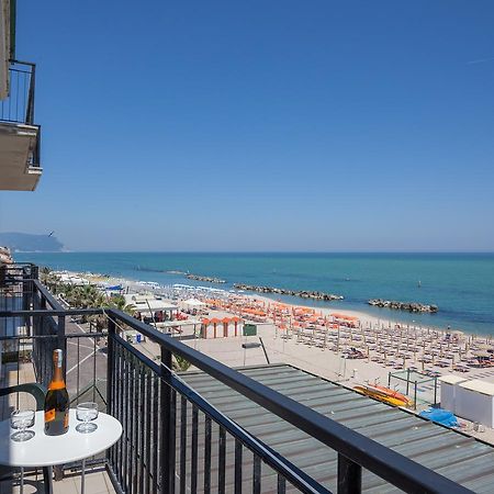 Hotel Bianchi Nicola Porto Recanati Extérieur photo