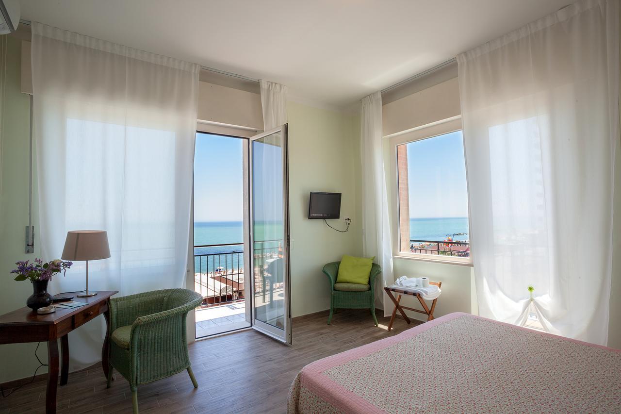 Hotel Bianchi Nicola Porto Recanati Extérieur photo